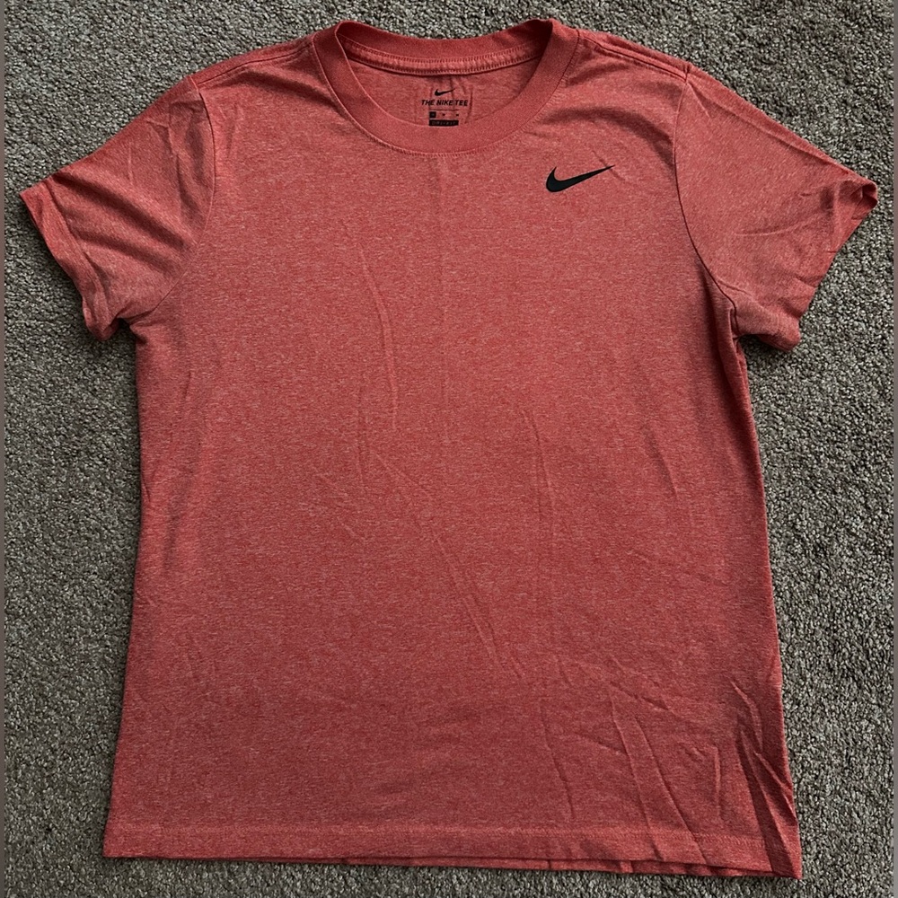 Nike Women's Peach Short Sleeve Tee